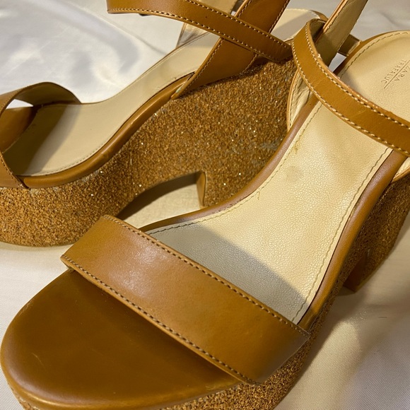 Zara Trafaluc Gold Shimmery Tan Platform Sandals